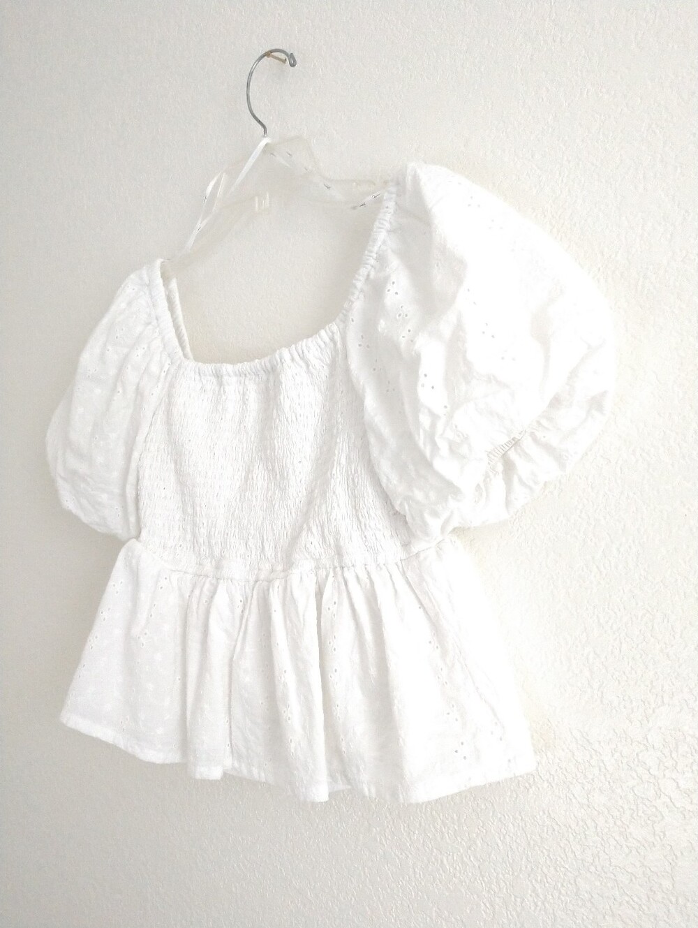 Adorable Japna White CROP Peasant Top Coquette White Eyelet Puff Sleeves Small - Picture 10 of 12
